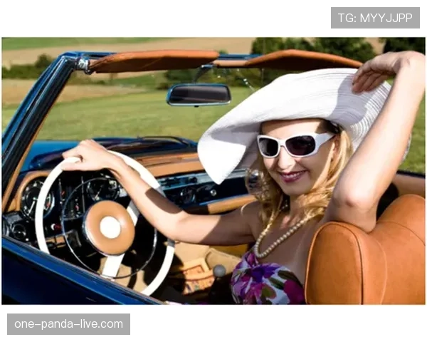 字母哥家车库停的车比你家存款还多